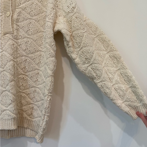 Oversize Vintage Sweater with Collar | Size M - Picture 2 of 6